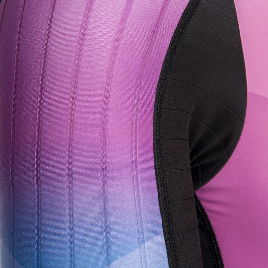 Cadomotus-Suits-pink-detail